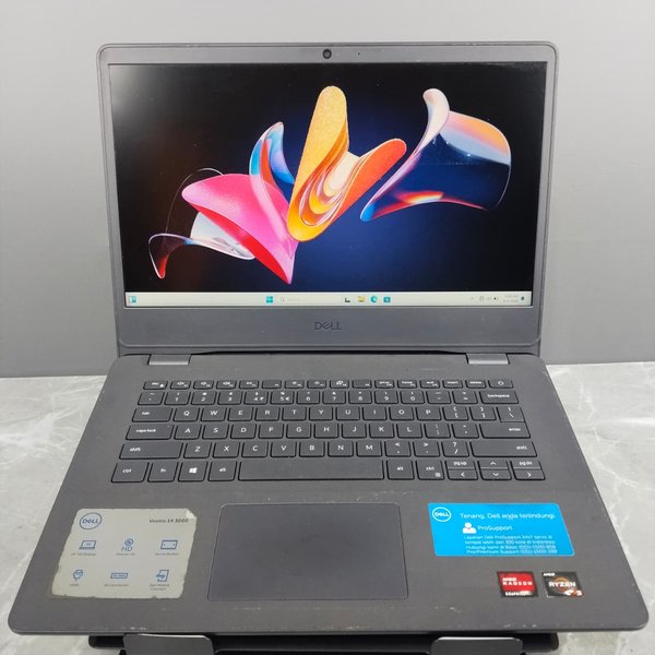 Dell Vostro 14 