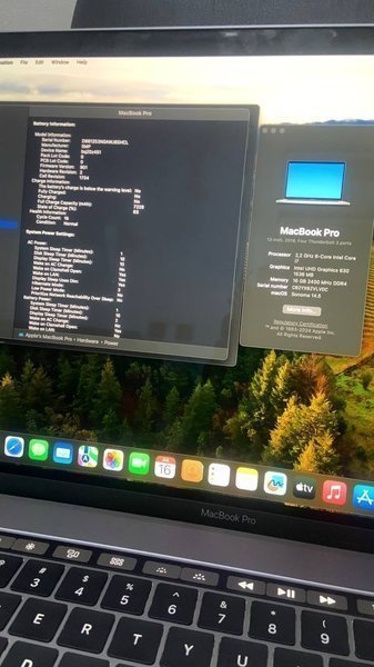 Macbook Pro A1990 (2019)